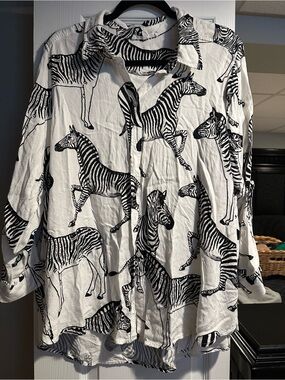 Women’s white Button-Up Shirt with Black Zebra Print